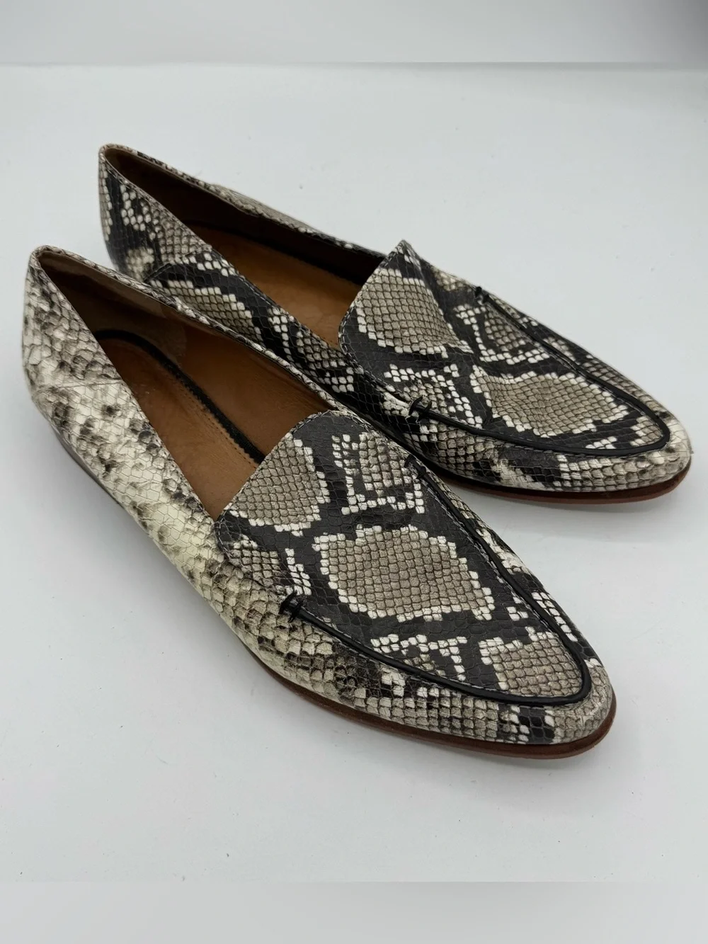 Franco Sarto Portia Snakeskin Embossed Leather Loafer‎ Flats Women's Size 9
